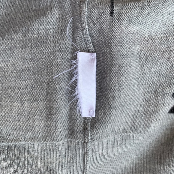 ESCADA Sport gray dragonfly wool top - Picture 12 of 12